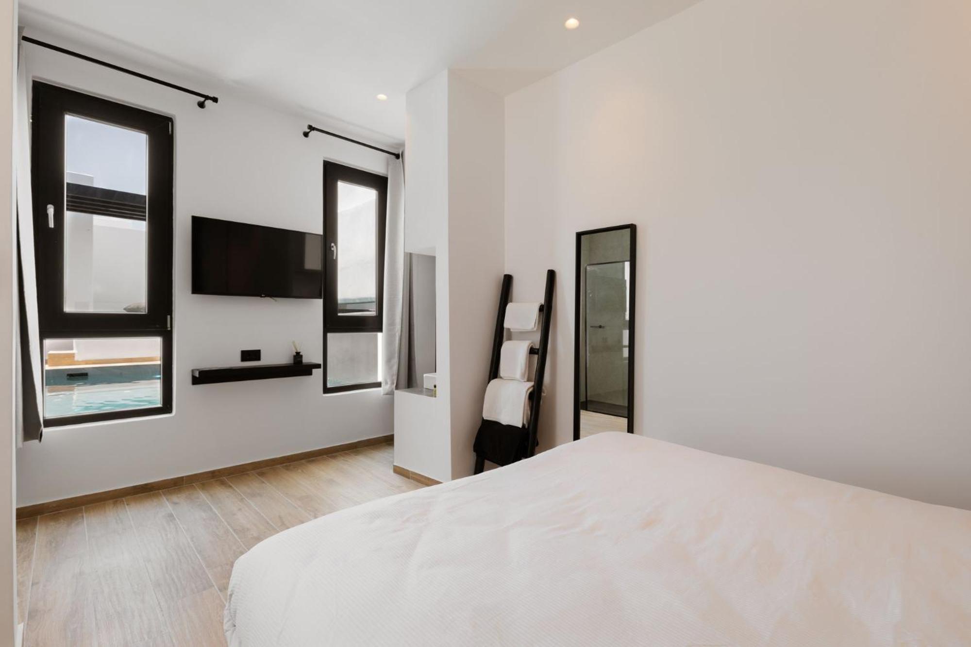 Laguna Suites In Mazera Mykonos Mykonos Town Exteriör bild